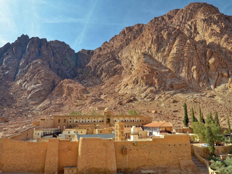 Climbing Mount Sinai – An incredible trip (my 1st)