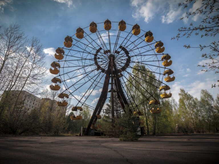 The Insane Pripyat Amusement Park, Chernobyl